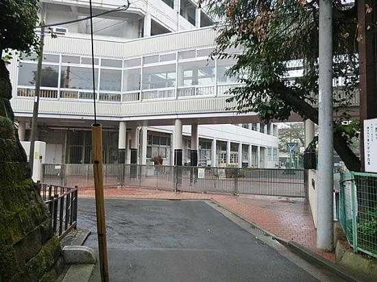 Primary school. 20m to Yokohama Municipal Kogaya Elementary School