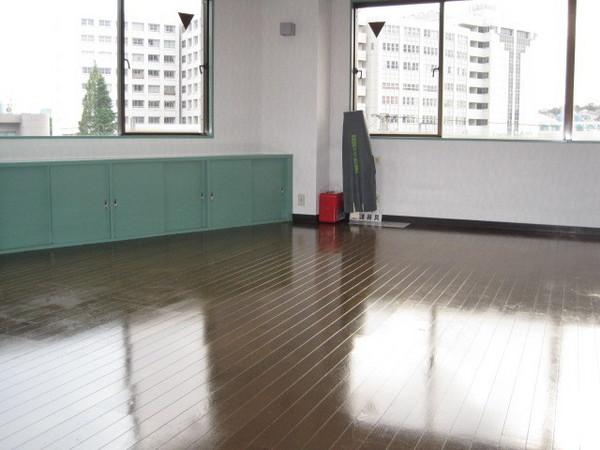 Living and room