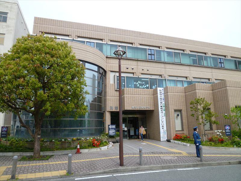 Government office. 320m to Kanagawa ward office