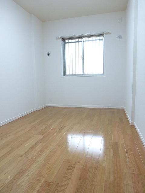 Non-living room. September 26, 2013 shooting