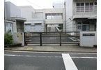 Primary school. Yokohama Municipal Nishiterao 160m until the second elementary school