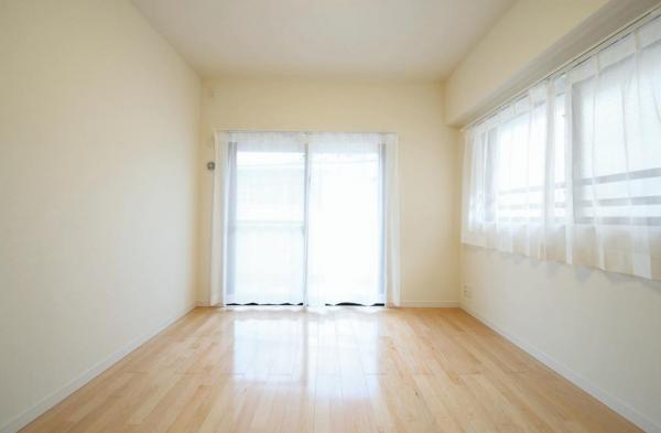 Non-living room
