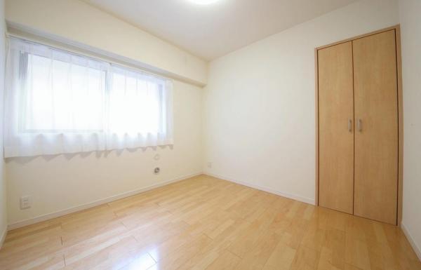 Non-living room