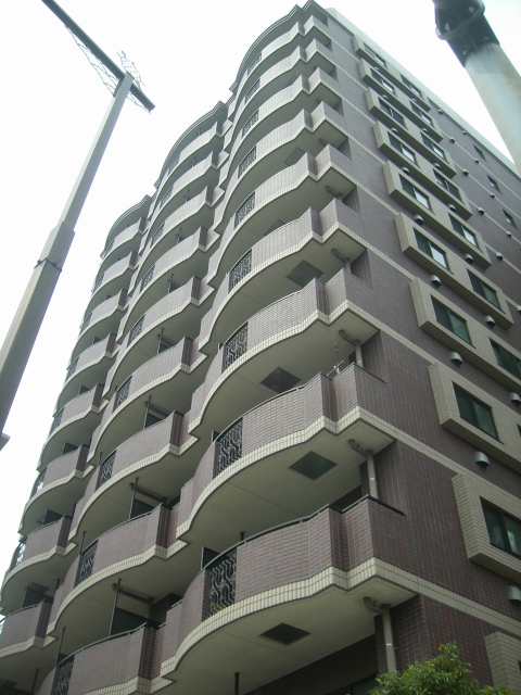 Building appearance. Apartment big sale specification