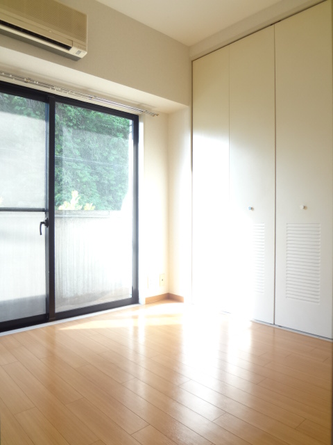 Other room space
