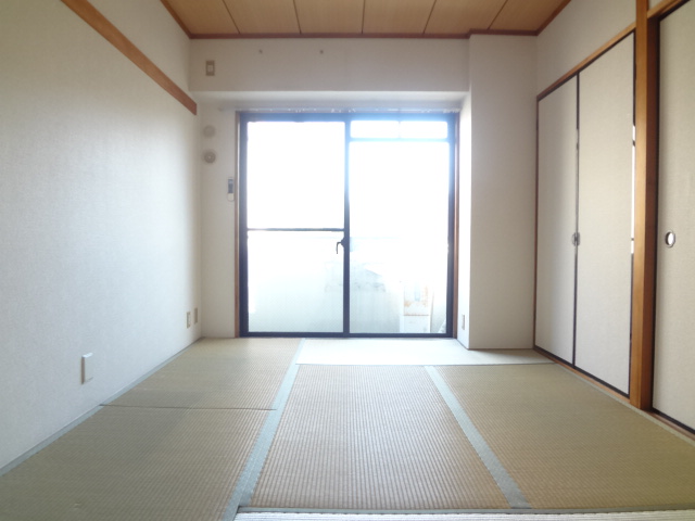 Other room space
