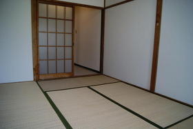 Living and room. Japanese-style room 1