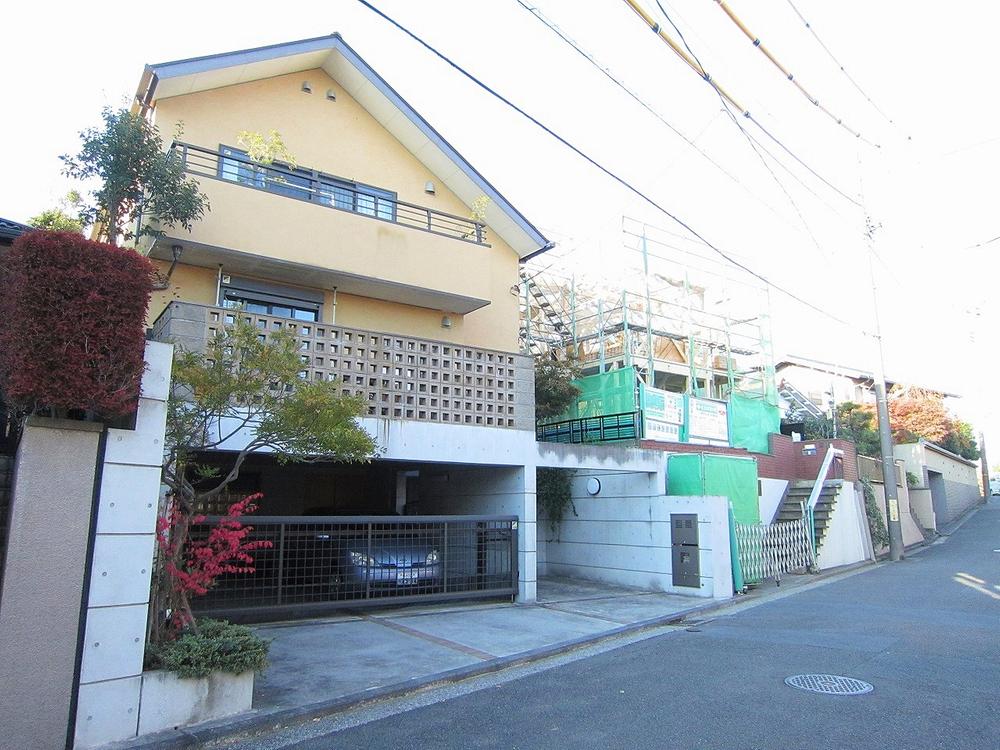 Local appearance photo. Windows are many bright room! Placement of the ideal Mato! It will be fun to obtain attributed to the home! Local (11 May 2013) Shooting