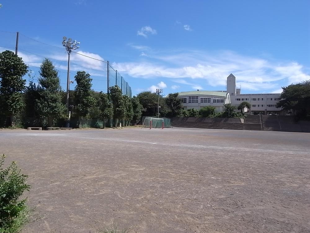 Junior high school. Urashimaoka 400m ground is wide enhancement of junior high school until junior high school! 