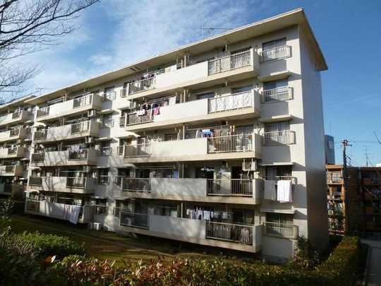 Local appearance photo. Exterior 1 (2013 December shooting)