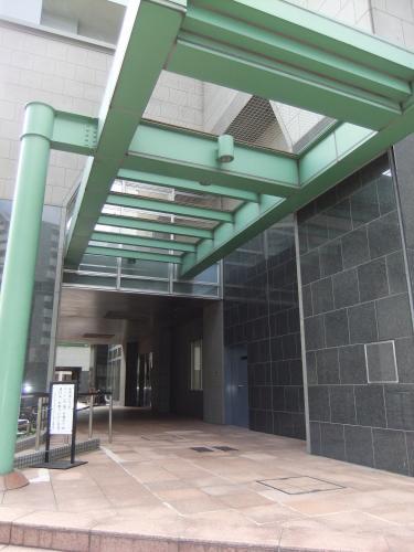 Entrance. Common areas