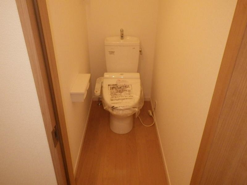 Other. Toilet image