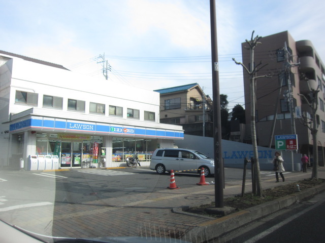 Convenience store. 1100m to Lawson (convenience store)