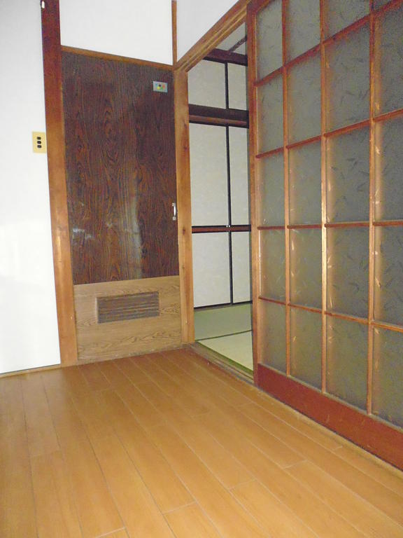 Other room space