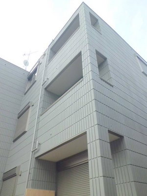 Building appearance. Asahi Kasei of pet symbiosis apartment