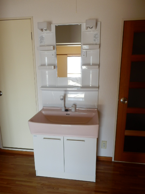 Other Equipment. Washbasin new