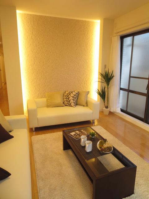 Living. Indoor (11 May 2013) Shooting