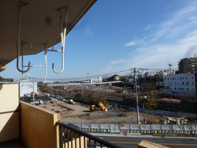 View photos from the dwelling unit. View from the site (December 2013) Shooting