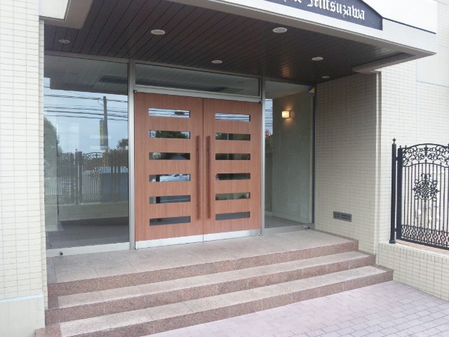 Entrance. The entrance looks like