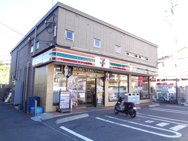 Convenience store. Seven-Eleven Yokohama vacant store up (convenience store) 75m