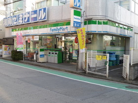 Convenience store. FamilyMart Tomiokanishi 7-chome up (convenience store) 740m