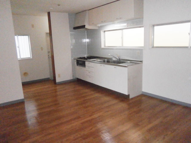 Living and room. Spacious LDK (* ^. ^ *)