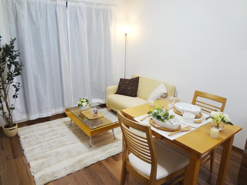 Living. Indoor (12 May 2013) Shooting