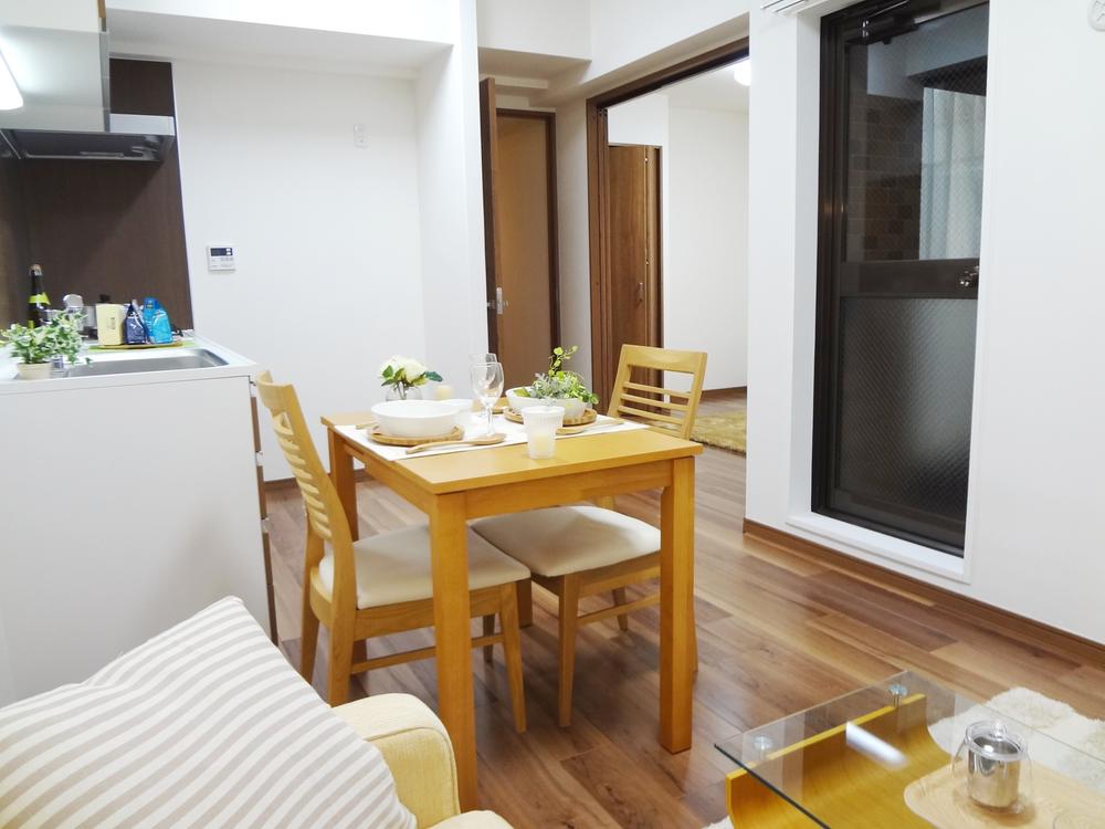 Living. Indoor (12 May 2013) Shooting