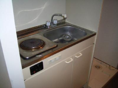 Kitchen.  ☆ It comes with a 1-neck electric heating stove (^^ ☆ 