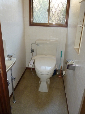 Toilet. With warm water washing toilet seat