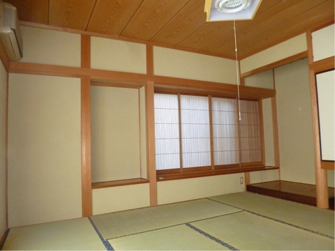 Other room space. 8 tatami mat of the first floor Japanese-style room