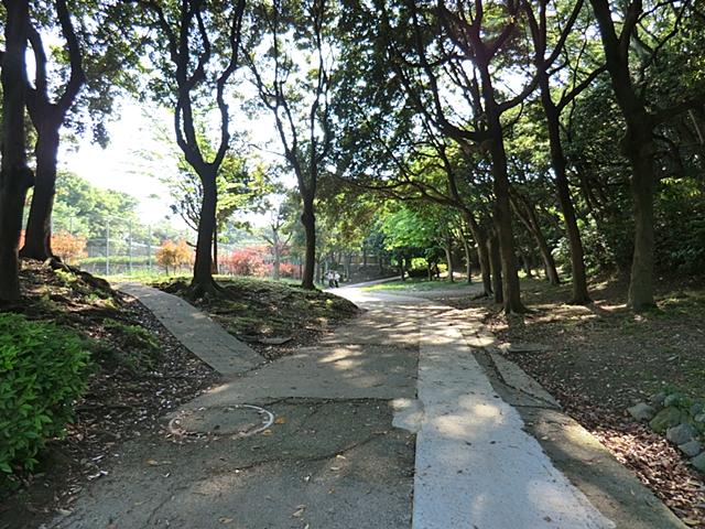 park. Tomioka 80m until the comprehensive park