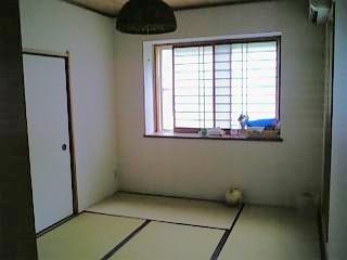 Non-living room. It is a little perfect Japanese-style space to take a break! Room (August 2013) Shooting