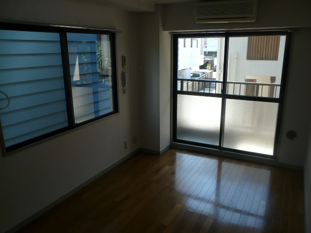 Living and room. Living