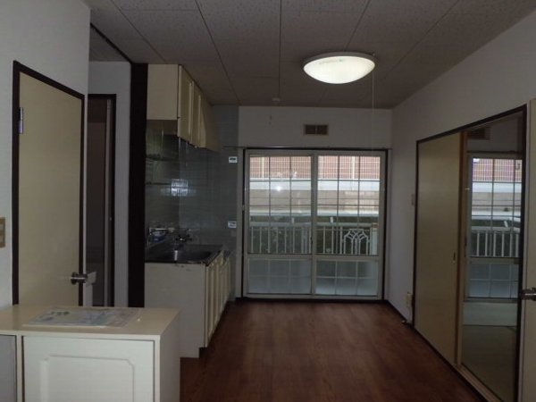 Living and room