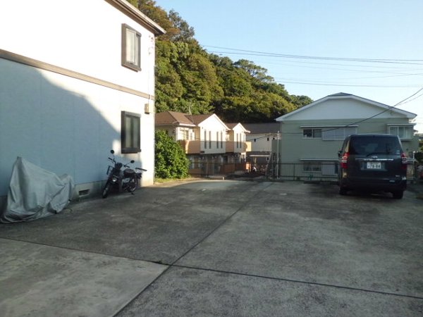 Parking lot