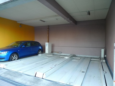 Parking lot
