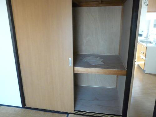 Receipt. Storage rich and the room also clean (* ^^) v