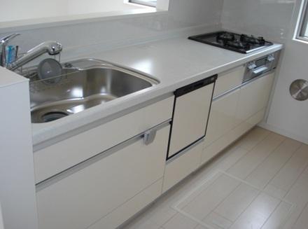 Same specifications photo (kitchen). (C Building) same specification
