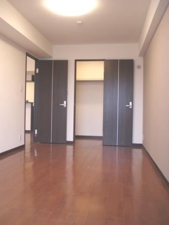 Other introspection. Indoor (11 May 2013) Shooting