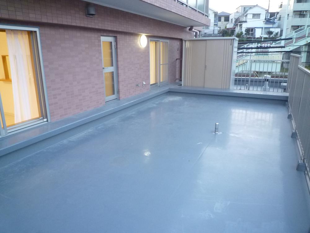 Balcony. Or from playing a cute pet, It is full of fun and or expand the child and the pool!