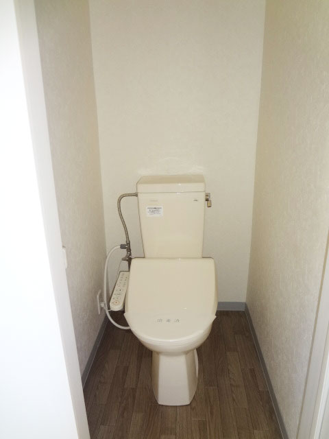 Toilet. Warm water washing toilet seat (* ^ _ ^ *)