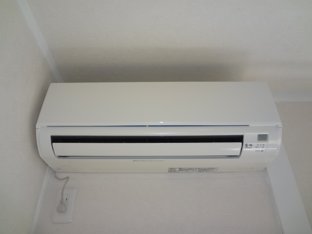 Other Equipment. Air conditioning (* ^ _ ^ *)