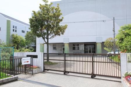Primary school. 387m to Yokohama Municipal Oda Elementary School