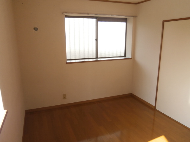 Other room space. bedroom