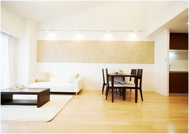 Local appearance photo. Furnished Property!