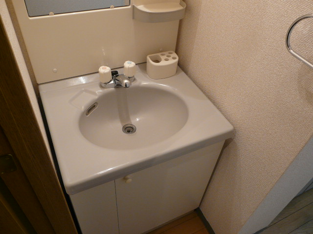 Washroom. It is with a popular washroom ☆