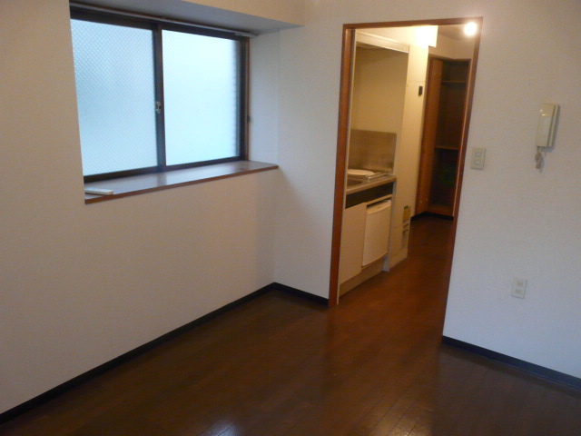 Other room space. Clean rooms