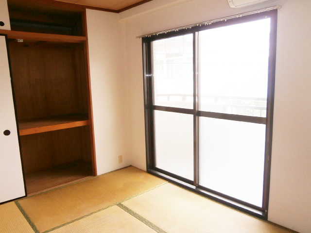 Other room space. bedroom