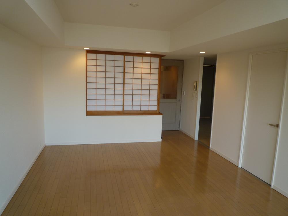 Living. Spacious living due to high-quality interior and joinery.